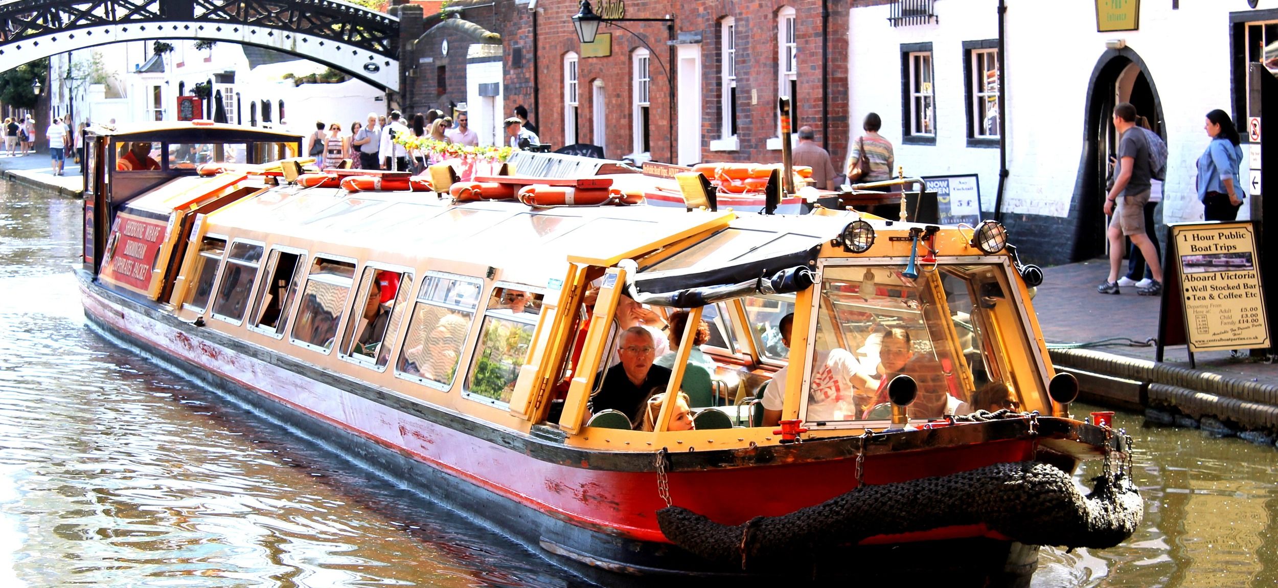 Birmingham Canal Boat Hire
